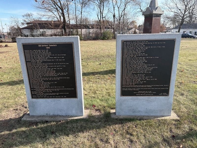 Old Settlers' Cemetery Markers image. Click for full size.