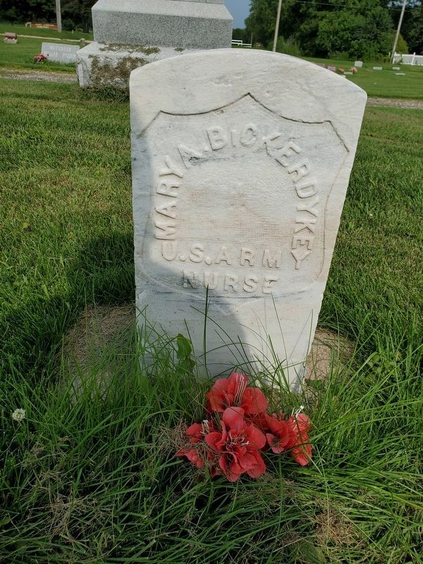 Mary A. Bickerdyke headstone image. Click for full size.