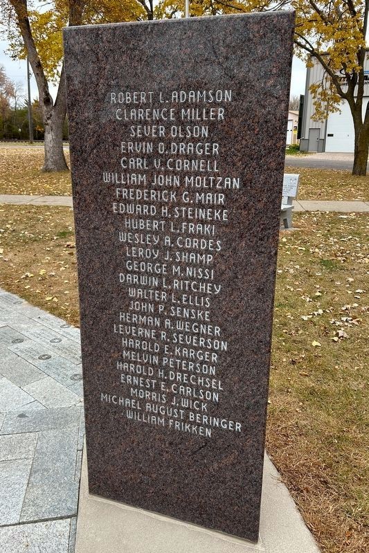 Southeast Pillar, Side Three image. Click for full size.