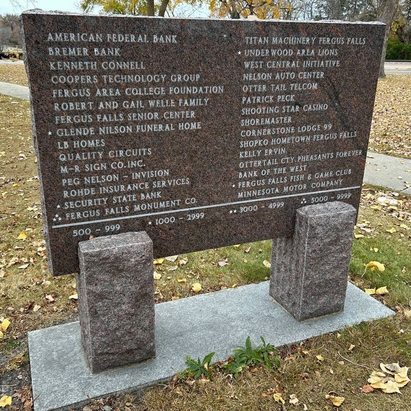 Ottertail County Veterans Memorial Park Sign, Back image. Click for full size.