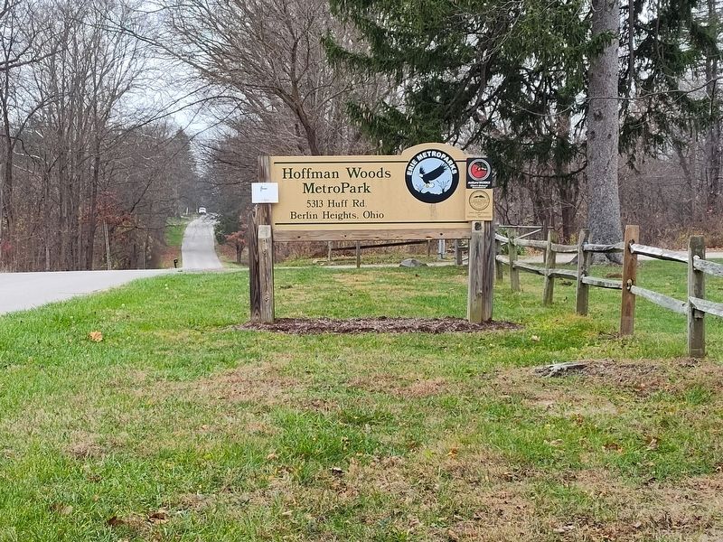 Hoffman Forest MetroPark Sign image. Click for full size.