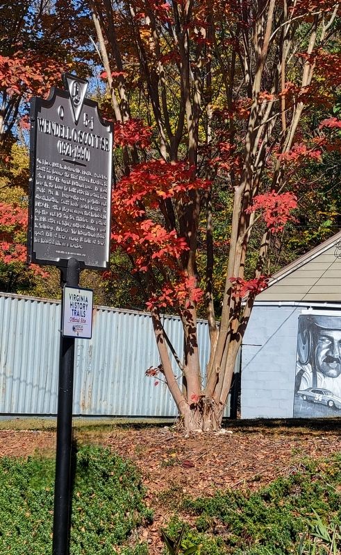 Wendell O. Scott Sr. Marker with Wendell Scott mural in background image. Click for full size.
