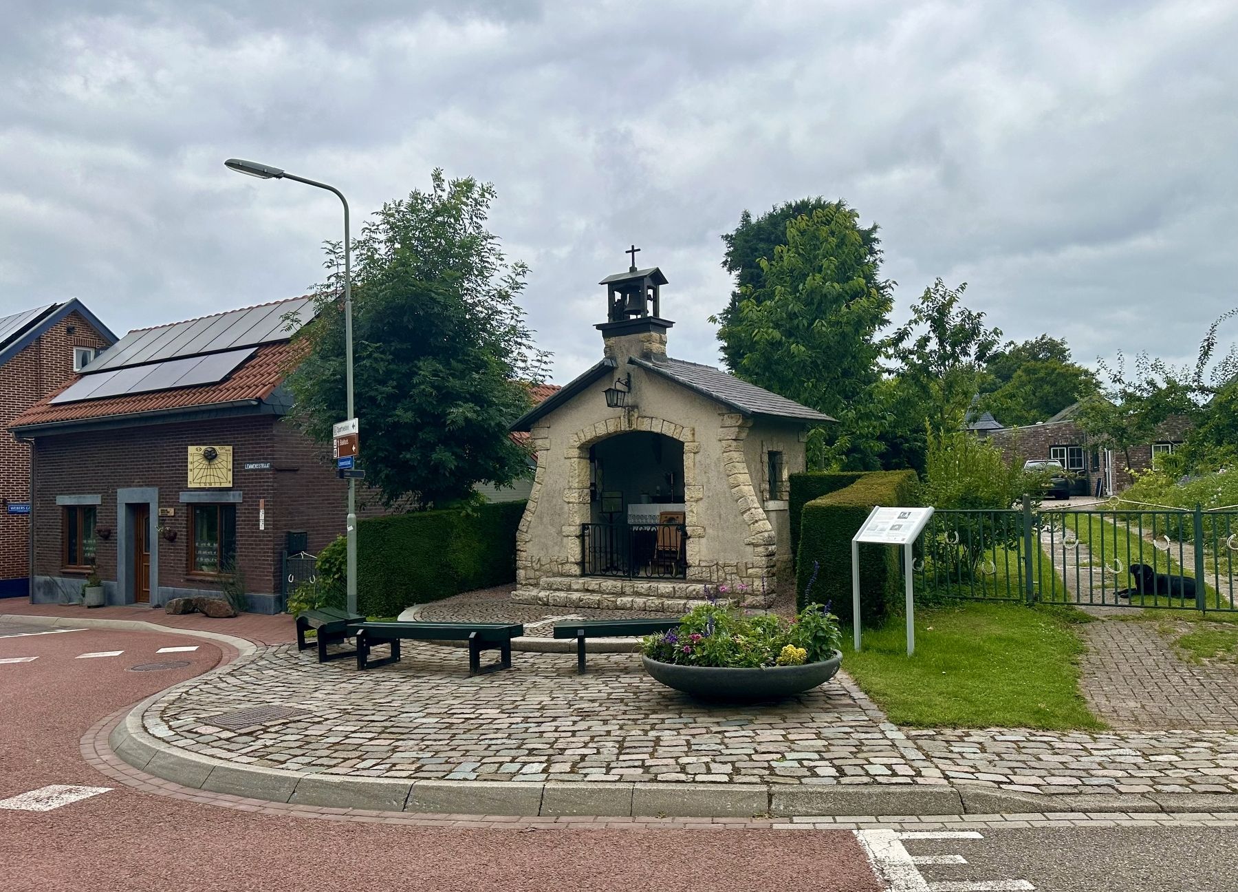 Onze Lieve Vrouw van Fatima-kapel / Our Dear Lady of Fatima Chapel and Marker. Click for full size. Onze Lieve Vrouw van Fatima-kapel / Our Dear Lady of Fatima Chapel and Marker image. Click for full size.