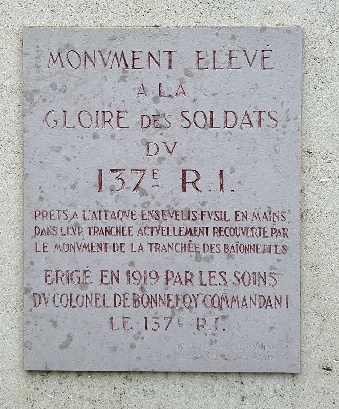 137th R.I. / 137e R.I. Marker. Click for full size. 137th R.I. / 137e R.I. Marker image. Click for full size.