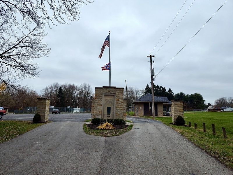 Memorial Field Marker image. Click for full size.