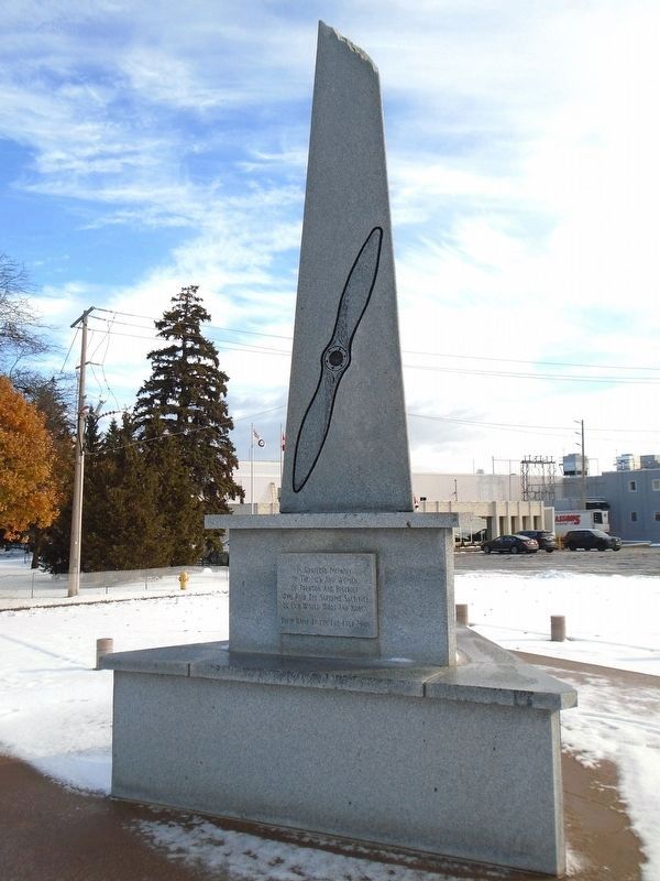 War Memorial Cenotaph image. Click for full size.