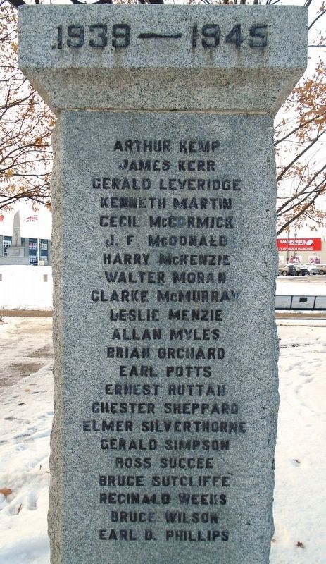 World Wars Memorial. Click for full size. World Wars Memorial image. Click for full size.
