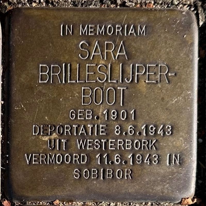 Sarah Brilleslijper-Boot stolperstein image. Click for full size.