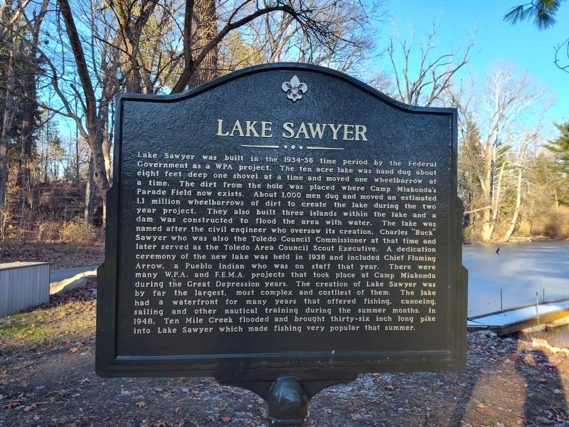 Lake Sawyer side of marker. Click for full size. Lake Sawyer side of marker image. Click for full size.