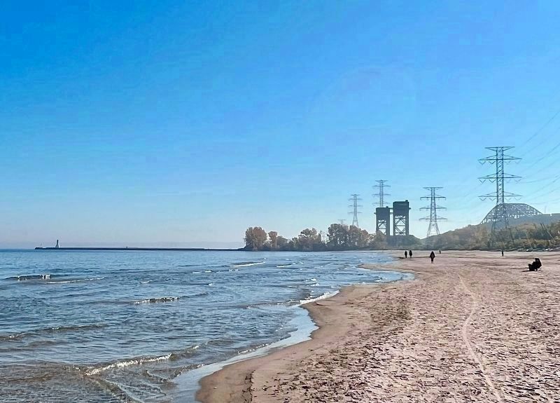 Entrance to the Burlington Canal. Click for full size. Entrance to the Burlington Canal image. Click for full size.