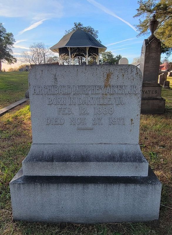 Archibald M. Aiken Gravesite image. Click for full size.