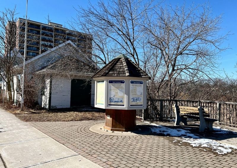 Oakville�s First Peoples Marker image. Click for full size.