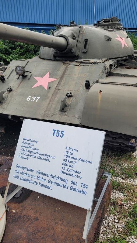 The front view of a T55 tank and Marker image. Click for full size.