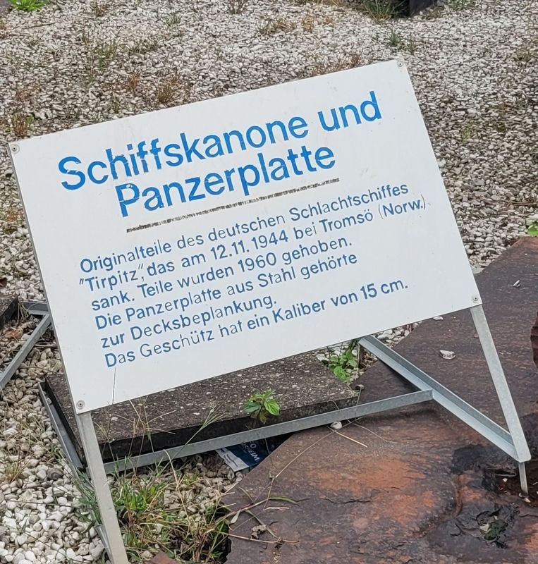Schiffskanone und Panzerplatte / Ship's Cannon and Armor Plate Marker image. Click for full size.