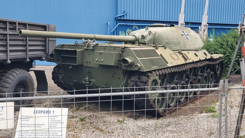 The Leopard 1 tank and Marker image. Click for full size.