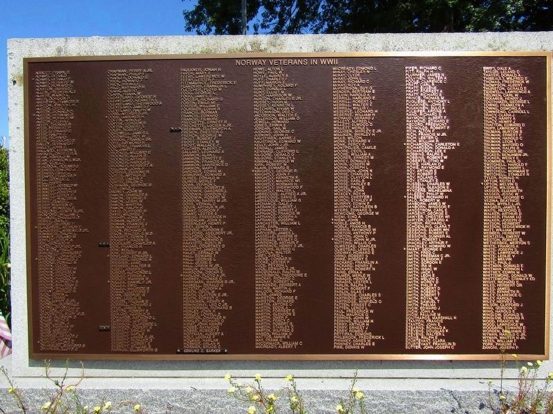 Norway, Maine WWII Monument image. Click for full size.