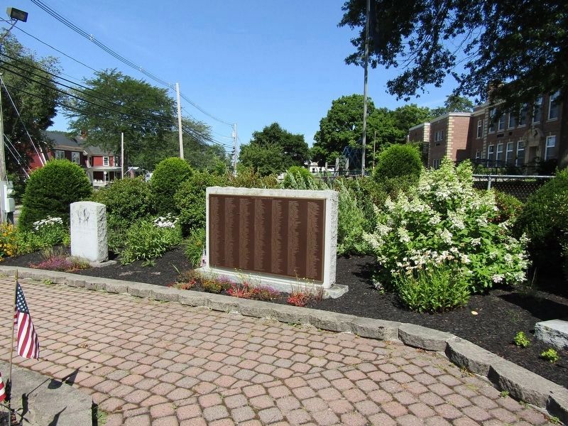 Norway, Maine WWII Monument image. Click for full size.