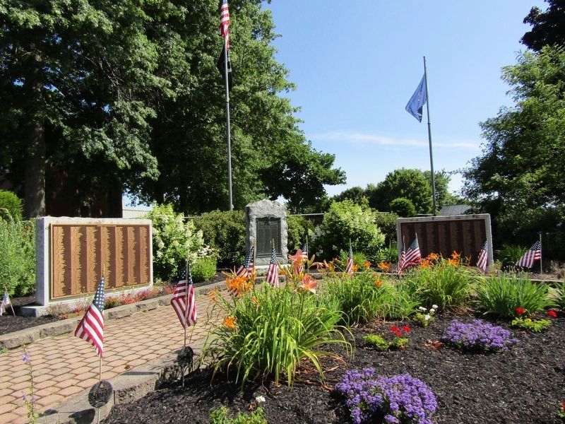 Norway, Maine WWII Monument image. Click for full size.