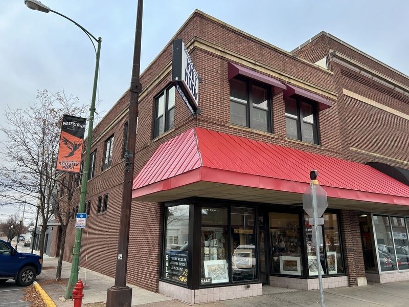 Retail Building & Marker. Click for full size. Retail Building & Marker image. Click for full size.