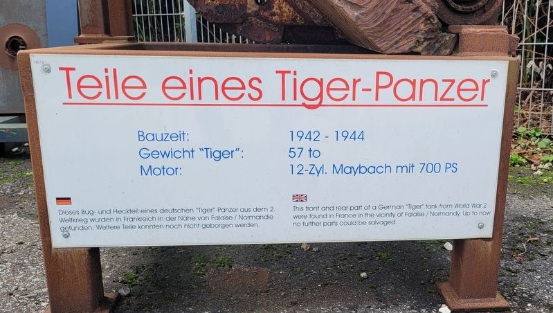 Teile eines Tiger-Panzer / Parts of a Tiger Tank Marker image. Click for full size.