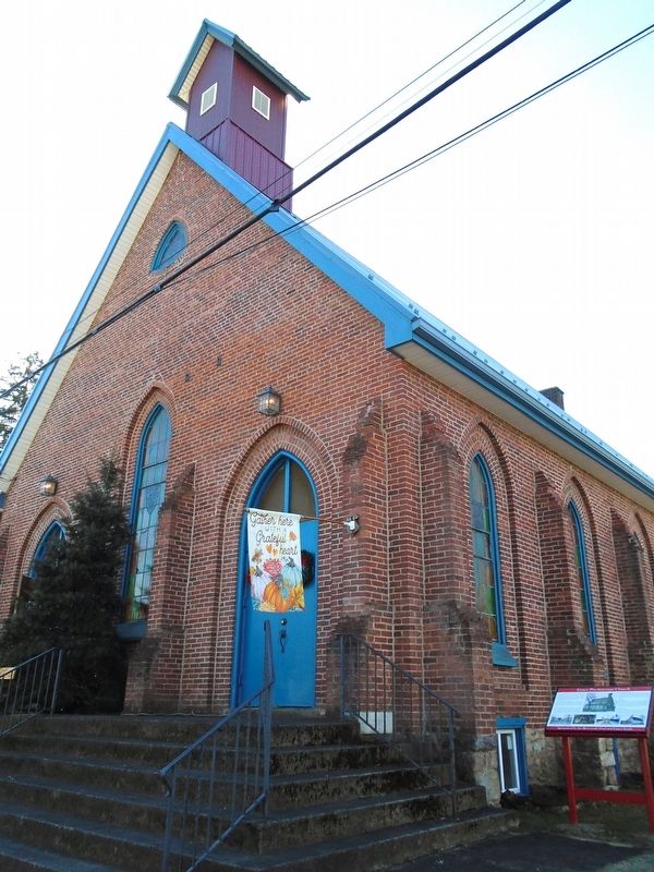 Grace Presbyterian Church and Marker image. Click for full size.
