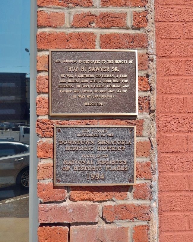 305 West Main Street Marker image. Click for full size.