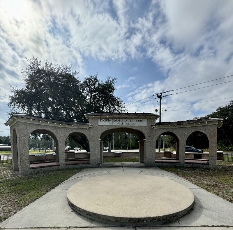 Florida Memorial University A.L. Lewis Archway Plaza image. Click for full size.