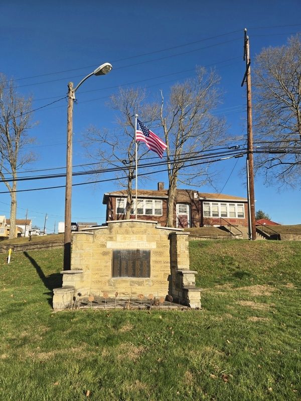 Groveton Honor Roll Marker. Click for full size. Groveton Honor Roll Marker image. Click for full size.