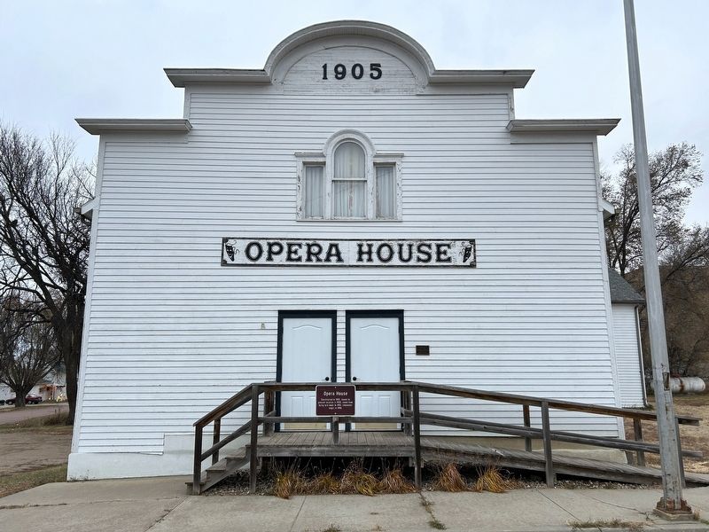 Opera House & Marker, from the west image. Click for full size.