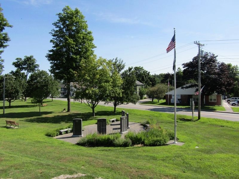 Paris, Maine, Veterans Memorial image. Click for full size.