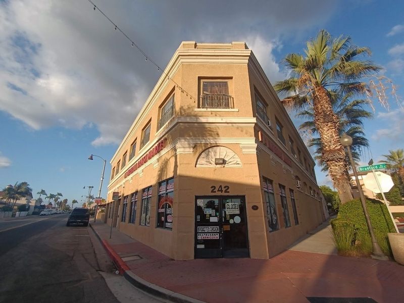 Kraemer Building Exterior image. Click for full size.