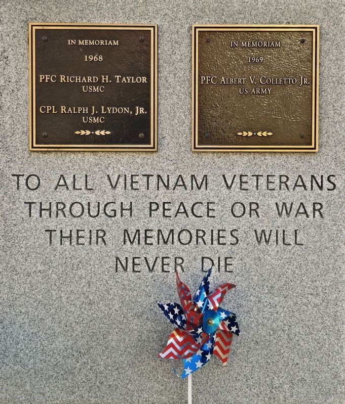 Morningside Veterans Memorial image. Click for full size.