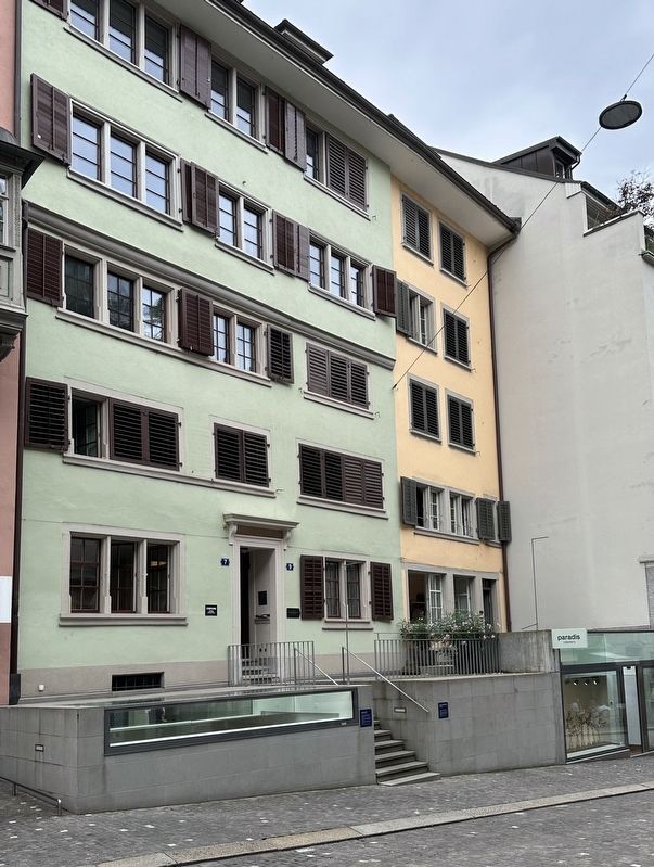 Akazie Building and Marker. Click for full size. Akazie Building and Marker image. Click for full size.