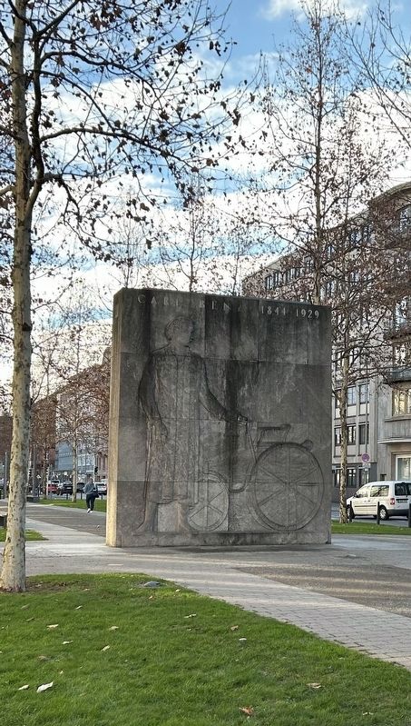 An Associated Monument With 1st Automobile Marker image. Click for full size.