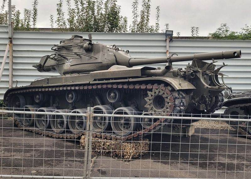 The side view of the M47 Battle Tank. Click for full size. The side view of the M47 Battle Tank image. Click for full size.