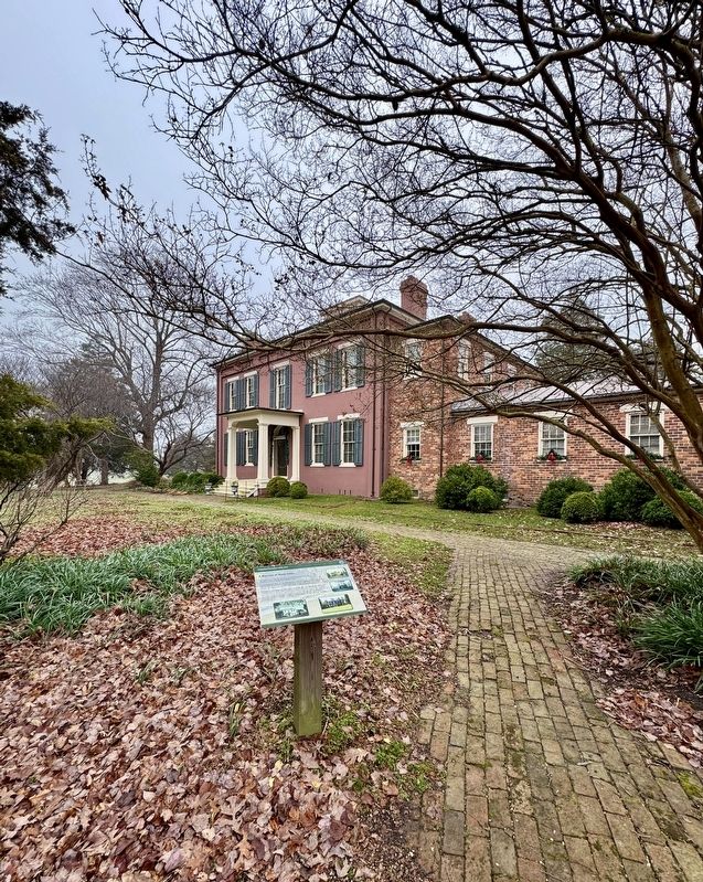 A Mansion of Many Colors Marker. Click for full size. A Mansion of Many Colors Marker image. Click for full size.