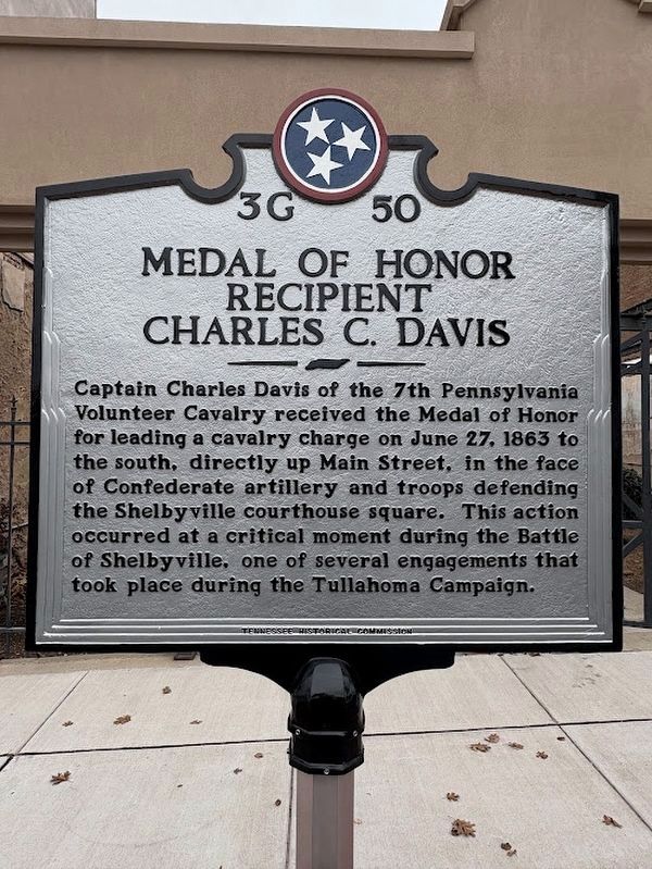 Medal of Honor Recipient Charles C. Davis Marker image. Click for full size.