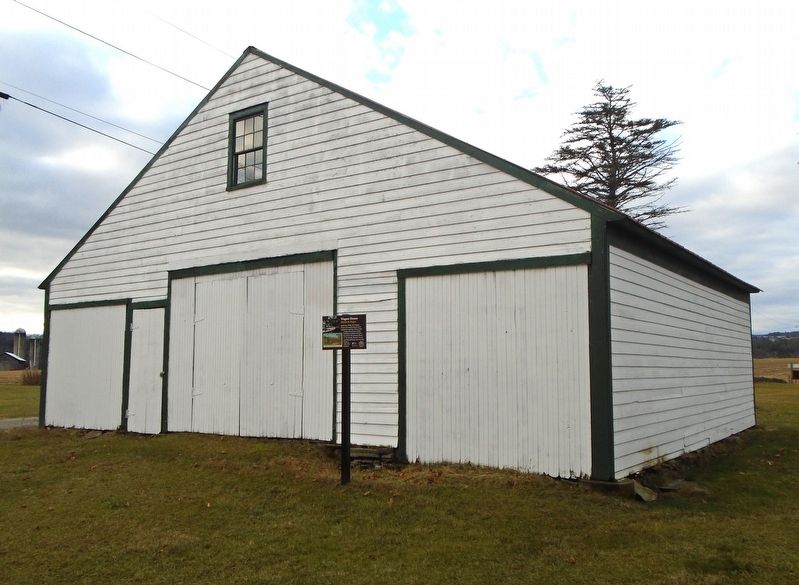 Wagon House and Marker image. Click for full size.