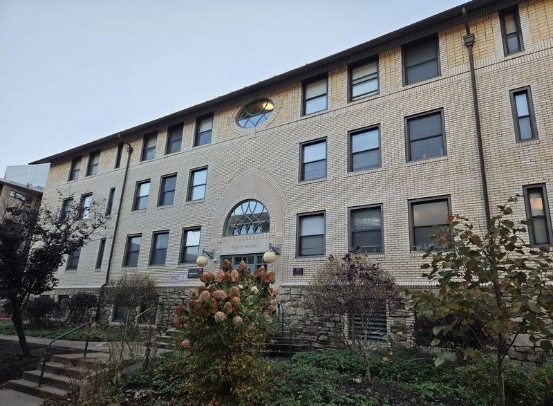 Welch Hall and Marker image. Click for full size.