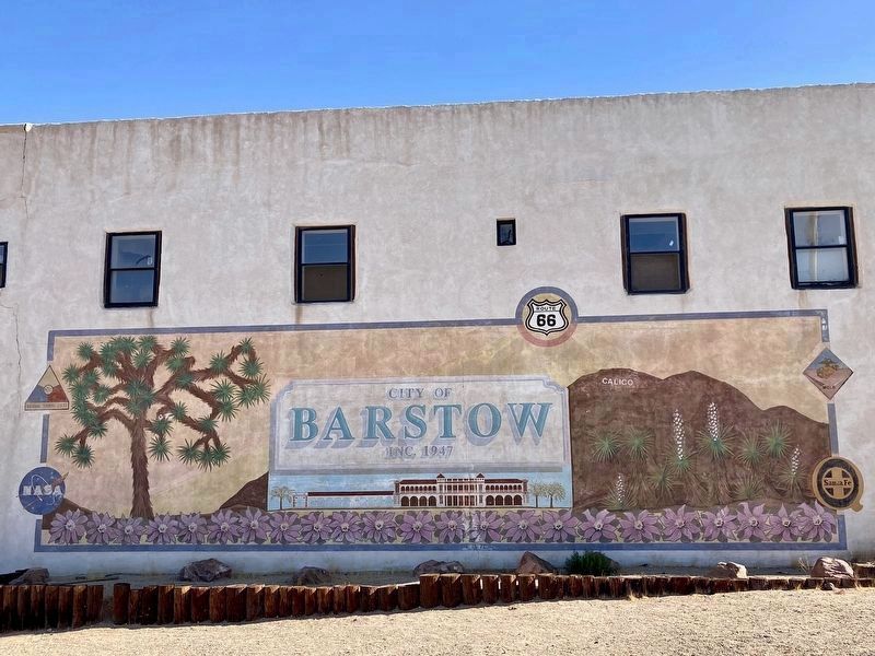 Adjacent Mural - City of Barstow image. Click for full size.