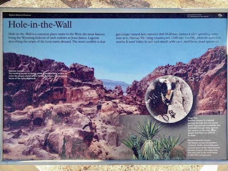 Hole-in-the-Wall Marker. Click for full size. Hole-in-the-Wall Marker image. Click for full size.