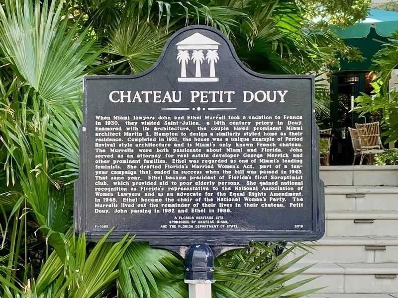 Chateau Petit Douy Marker image. Click for full size.