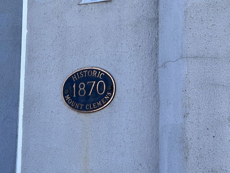 Grace Episcopal Church Historic Mount Clemens Medallion image. Click for full size.