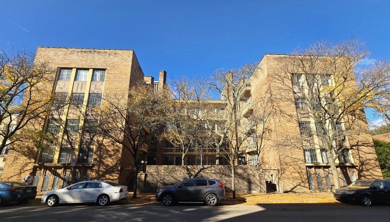 Highland Towers Apartments image. Click for full size.