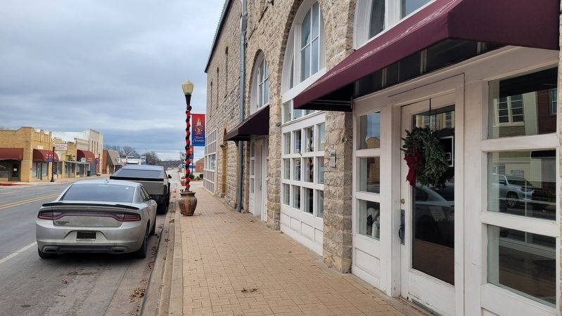 The view of the Built 1910 Marker along the street image. Click for full size.