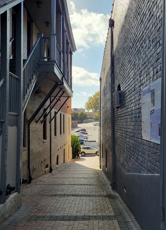 Opera House Alley. Click for full size. Opera House Alley image. Click for full size.