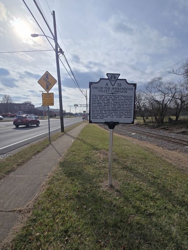 End of the Shenandoah Valley Campaign Marker looking south along S. Main St.. Click for full size. End of the Shenandoah Valley Campaign Marker looking south along S. Main St. image. Click for full size.