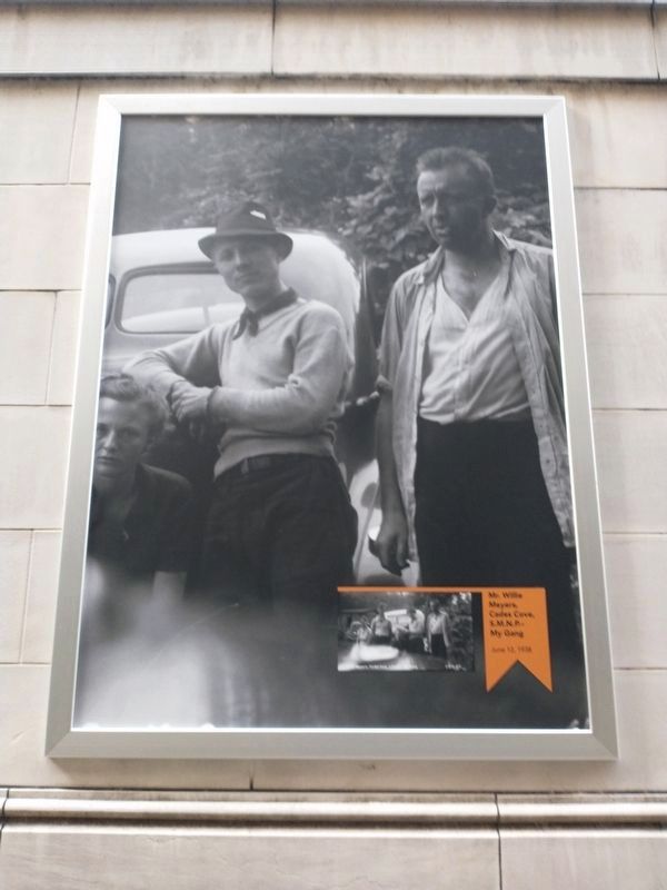 Roger Hoffman Howell Photograph image. Click for full size.