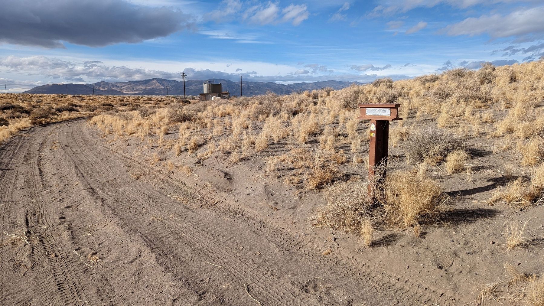 Truckee Trail - Dead Cattle / T.R.R. 6 - Trail Turning Point Marker. Click for full size. Truckee Trail - Dead Cattle / T.R.R. 6 - Trail Turning Point Marker image. Click for full size.