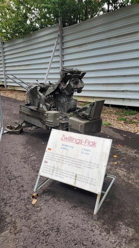 Zwillings-Flak / Twin anti-aircraft guns Marker. Click for full size. Zwillings-Flak / Twin anti-aircraft guns Marker image. Click for full size.